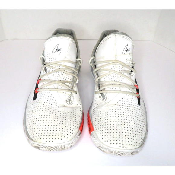 Under Armour SC 3zer0 III Steph Curry Basketball Sneakers 3022048-100 Size 8.5 - Picture 4 of 9